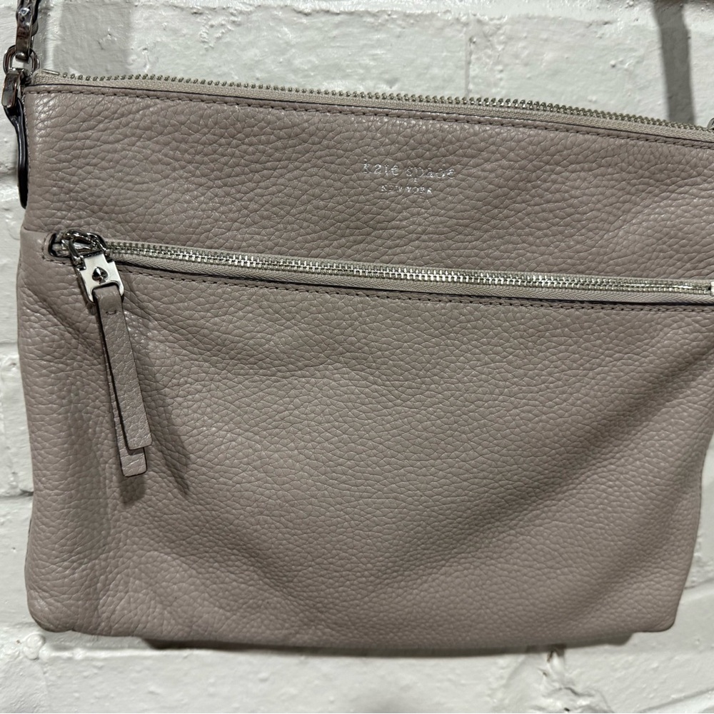Kate Spade Crossbody Bag - Picture 2 of 4